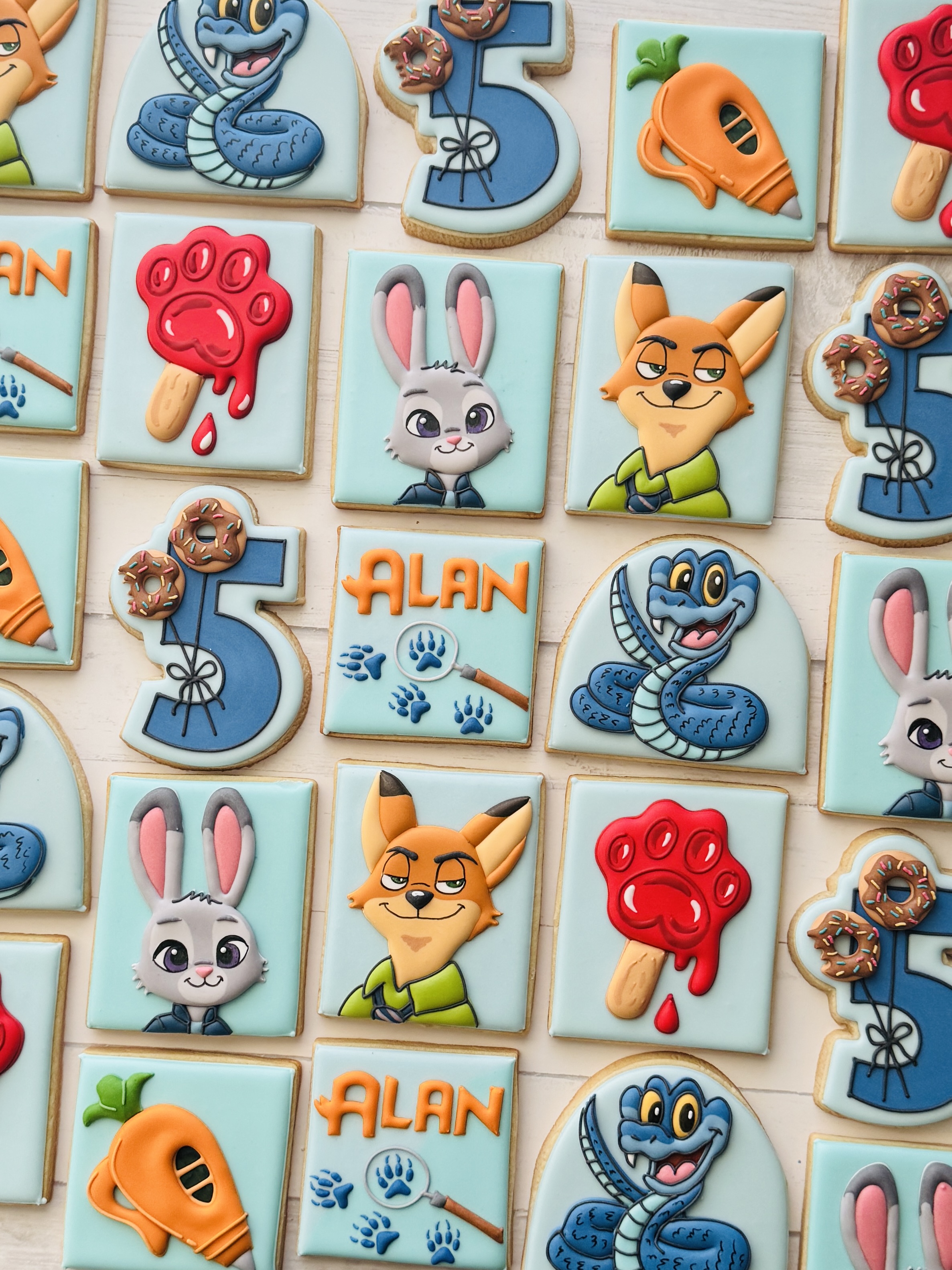Zootopia character cookies